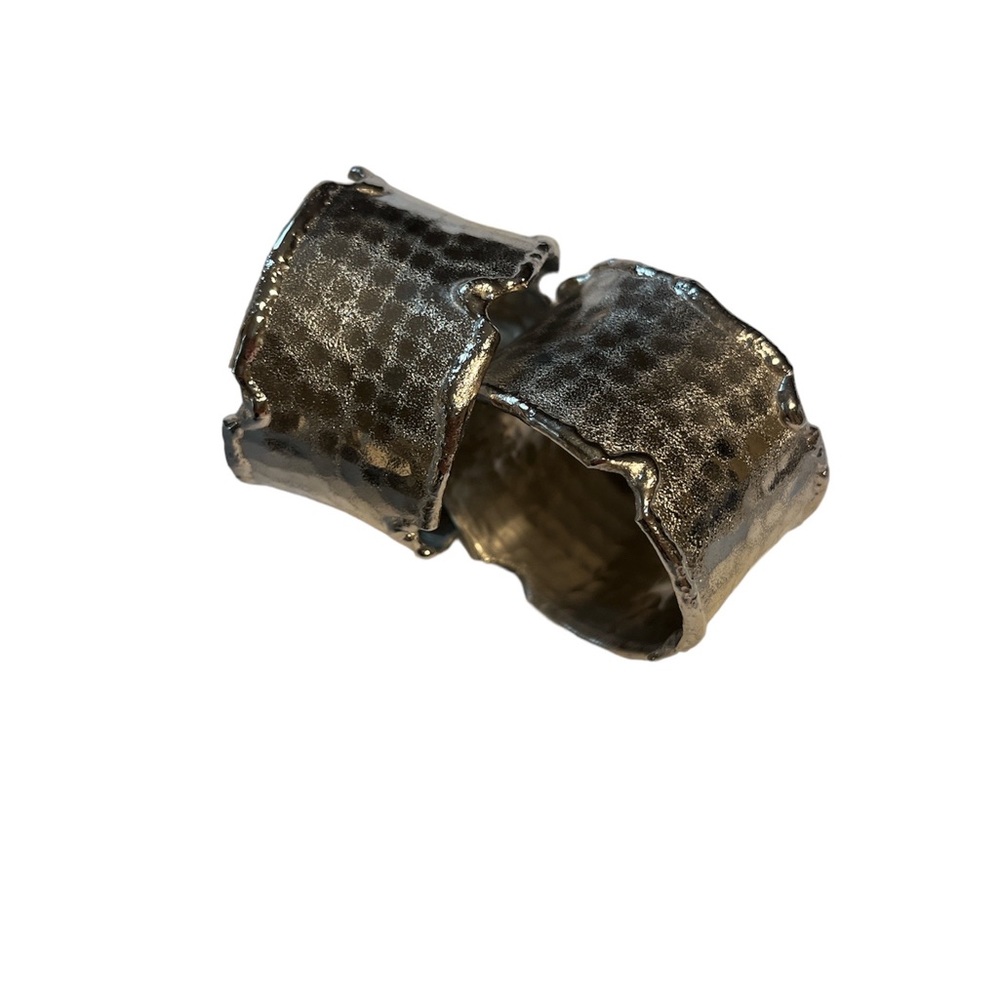 Set of 8 Hammered Silvertoned Napkin Rings